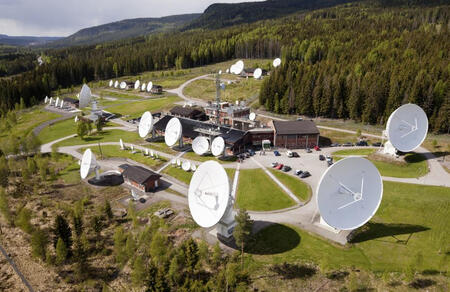 Satellite Teleport (Earth Station)